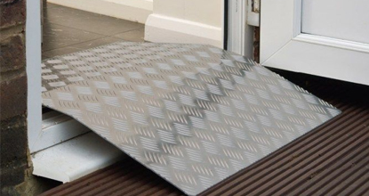 Threshold ramps