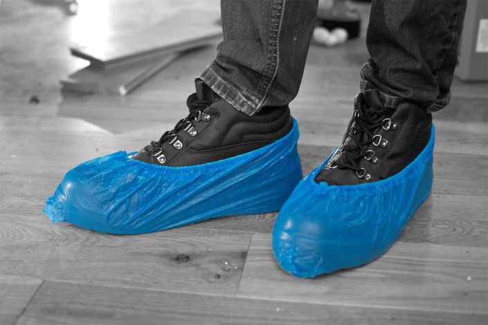 Blue Poly Elasticated Overshoes x 100