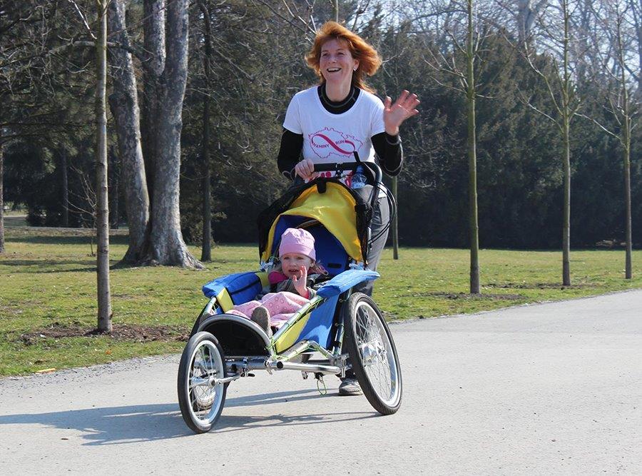 Benecykl running / cycling stroller now available in UK &amp; Ireland